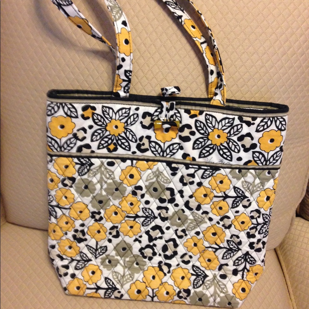 New Vera Bradley " go wild" print totebag.